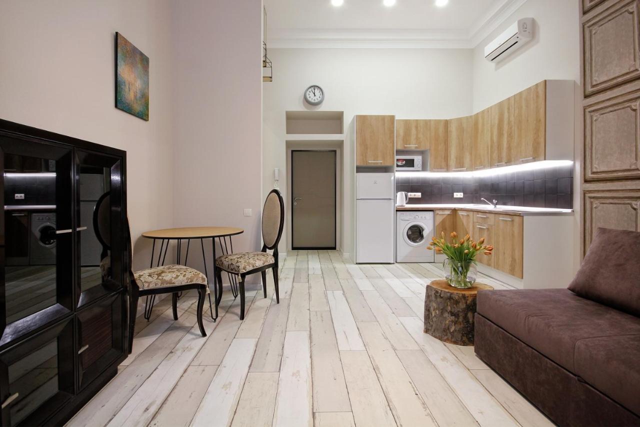 D5 Apartments Odessa Ngoại thất bức ảnh